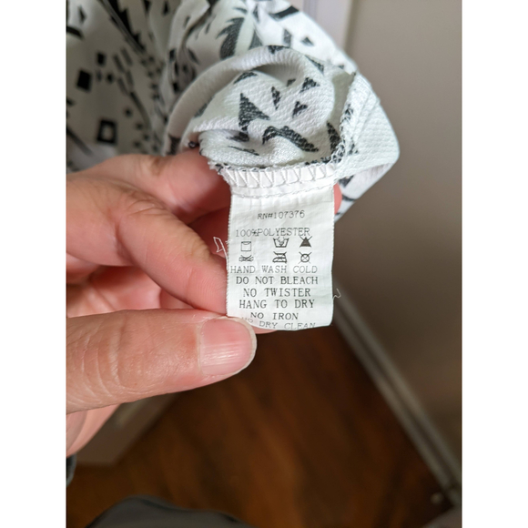 Sassy Maternity Tunic Size M - Picture 3 of 6